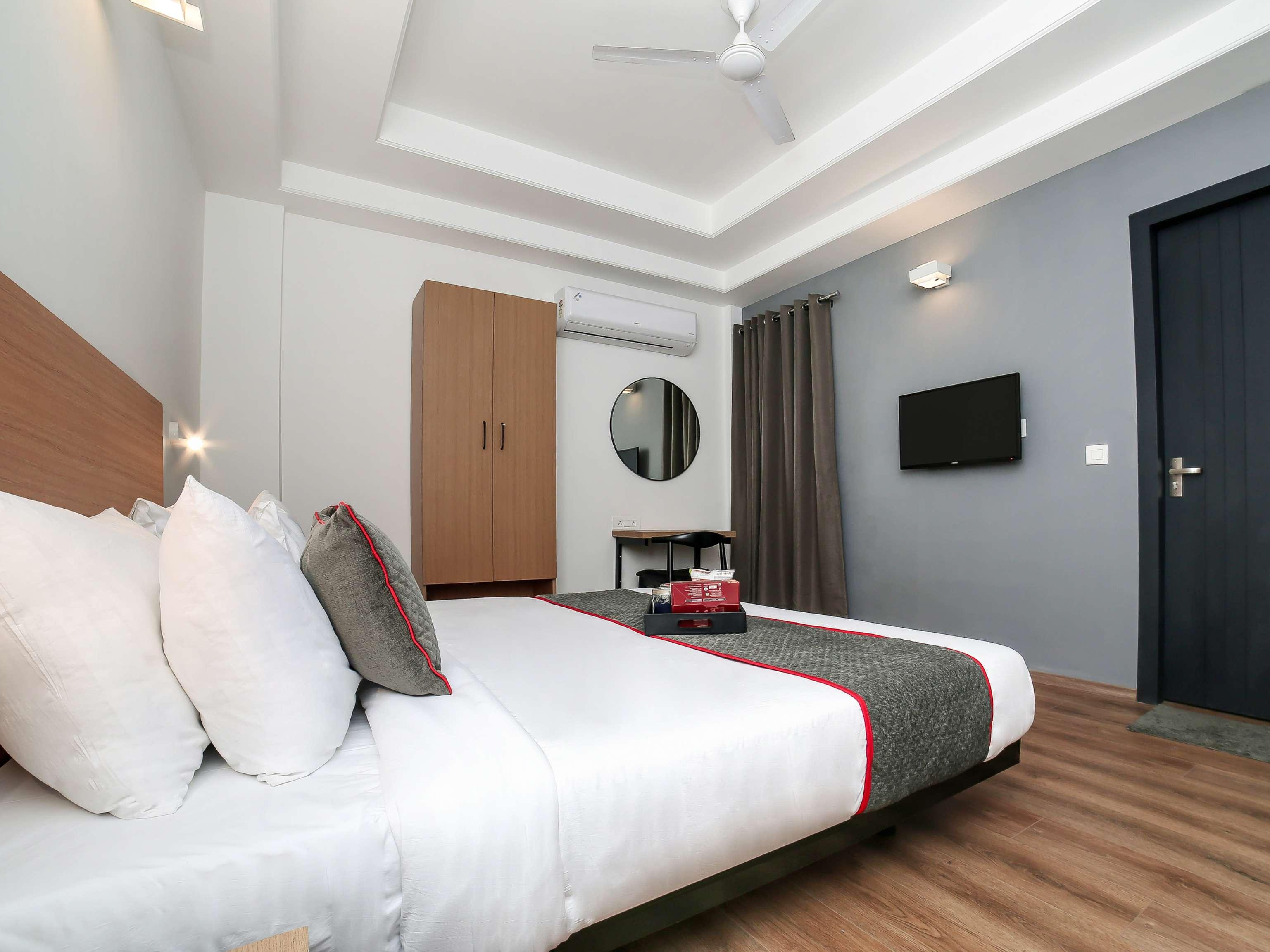 Collection O Townhouse 069 호텔 구르가온 외부 사진