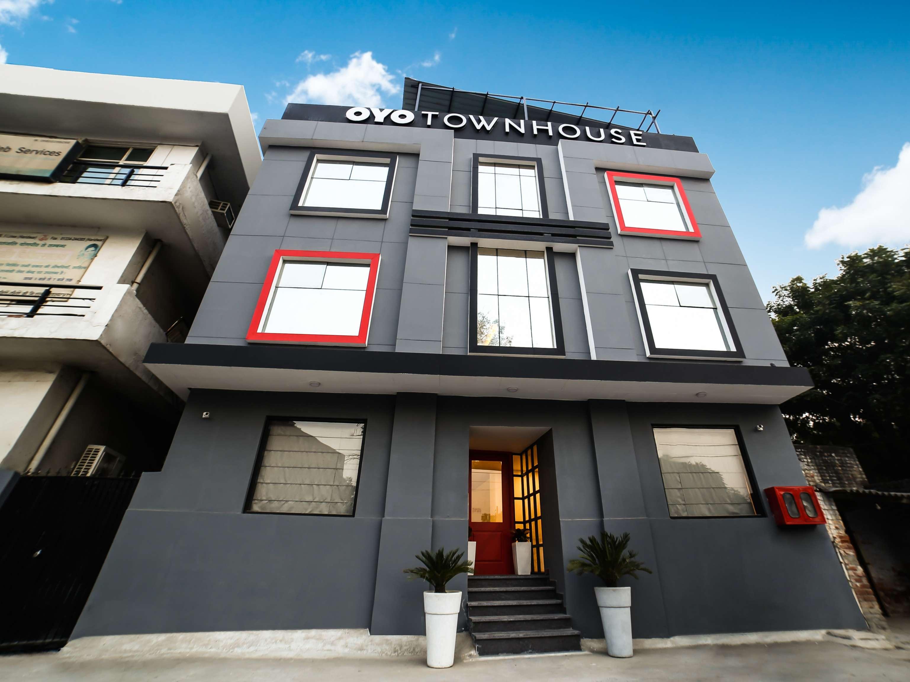 Collection O Townhouse 069 호텔 구르가온 외부 사진