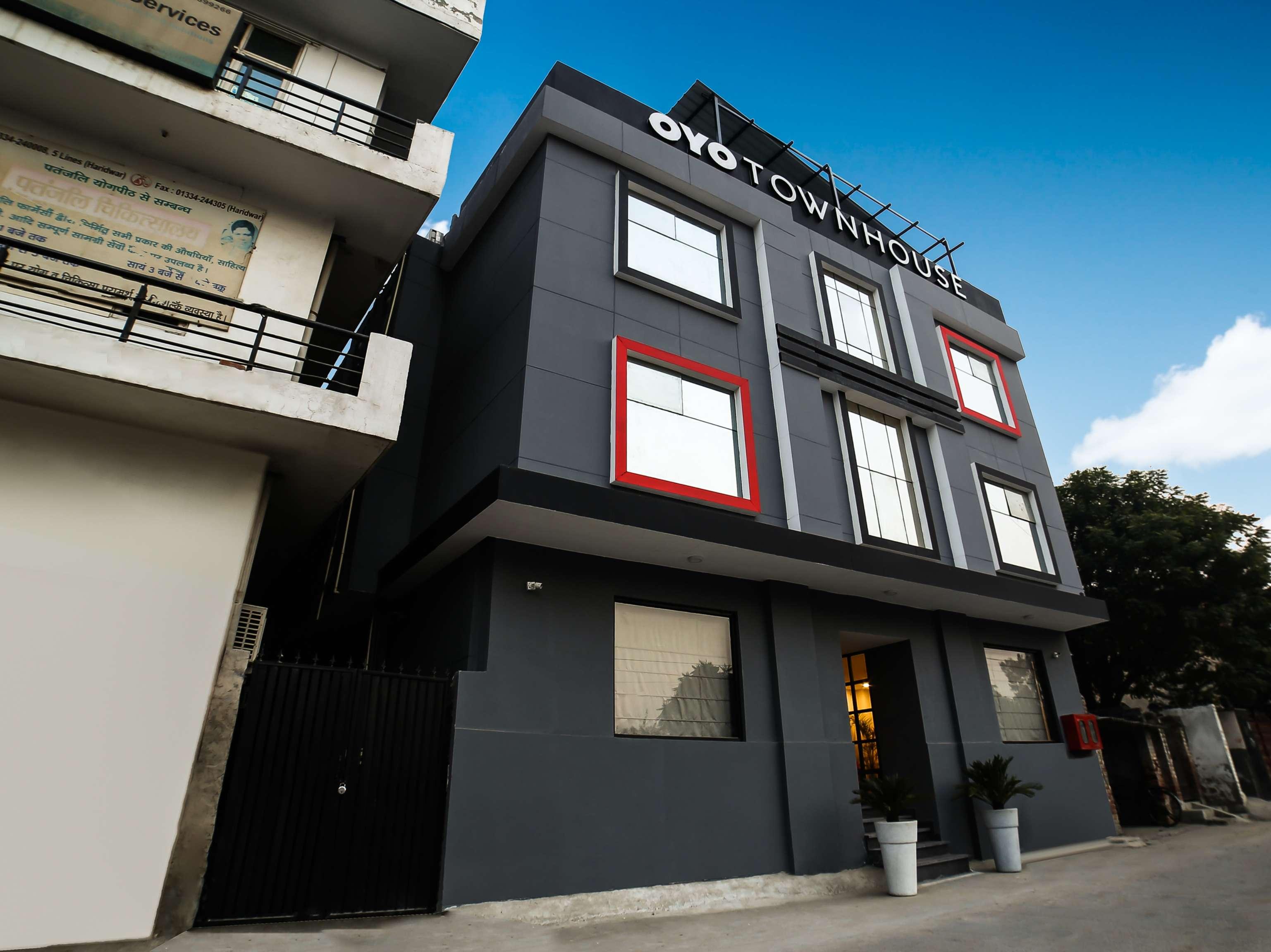 Collection O Townhouse 069 호텔 구르가온 외부 사진