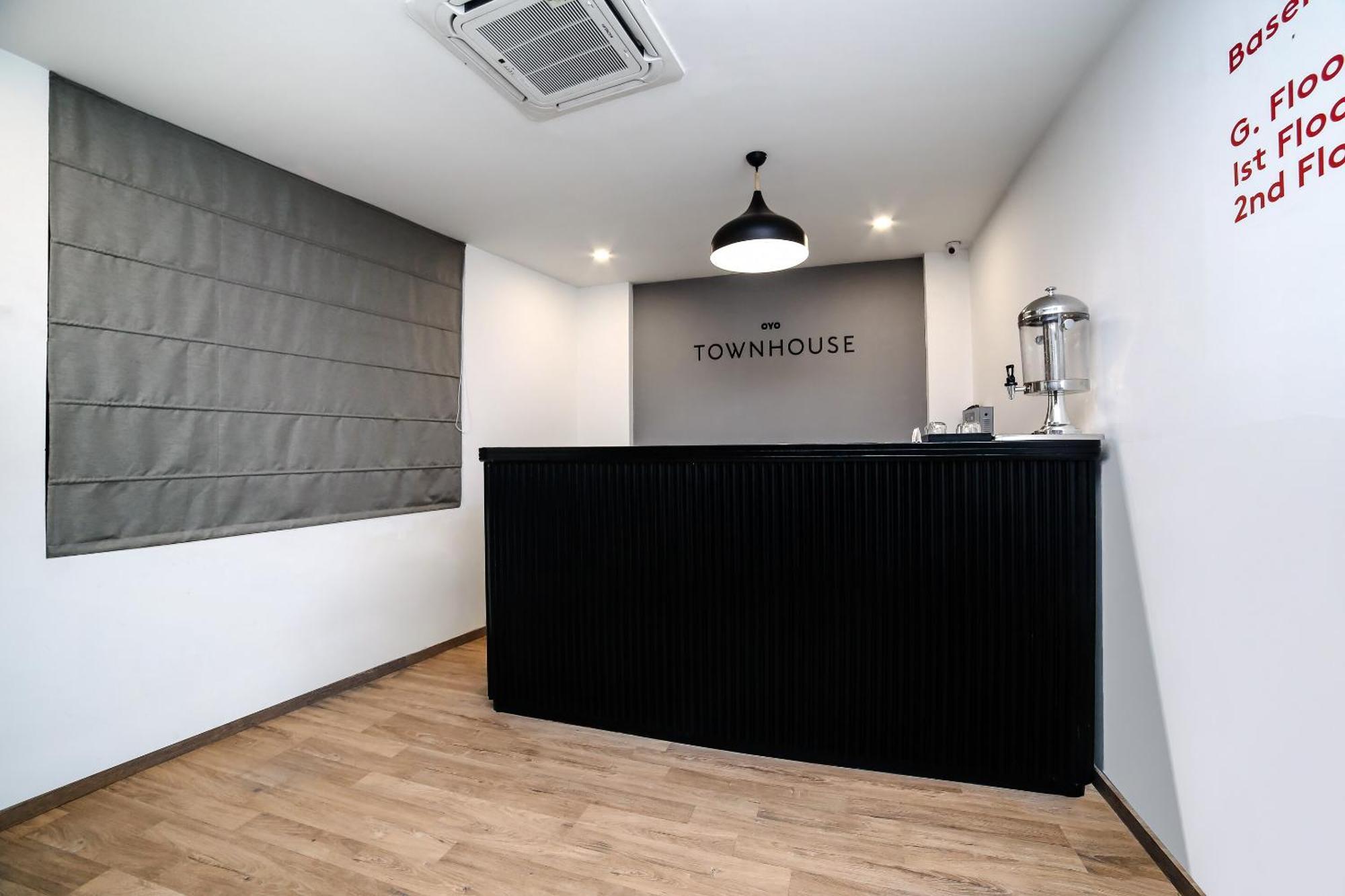 Collection O Townhouse 069 호텔 구르가온 외부 사진