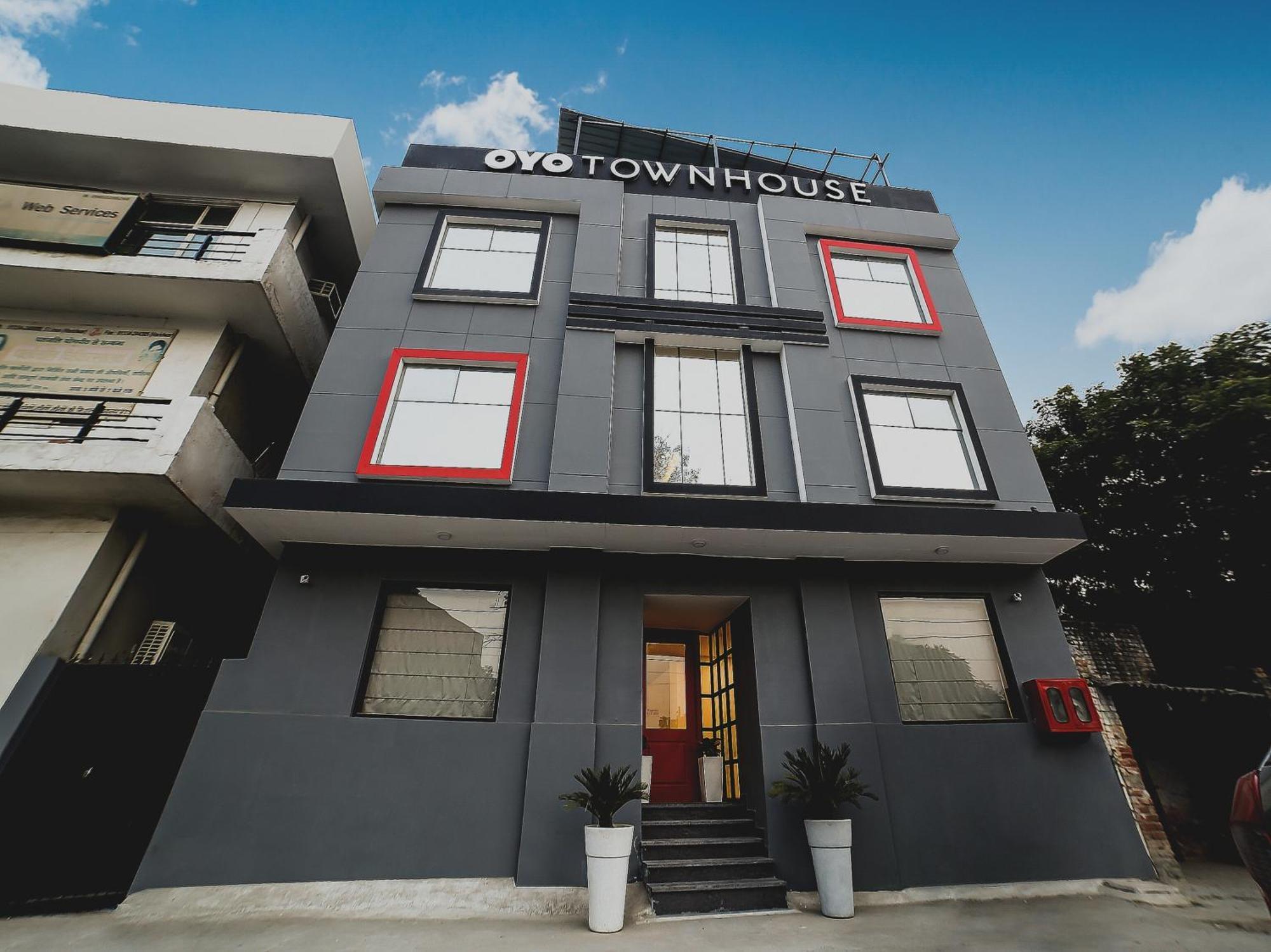 Collection O Townhouse 069 호텔 구르가온 외부 사진